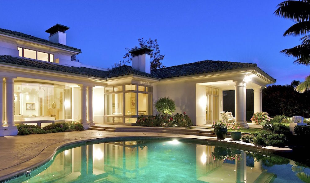 Do you have a video of a luxury property for sale in Australia, Europe,  the UK or the US?
